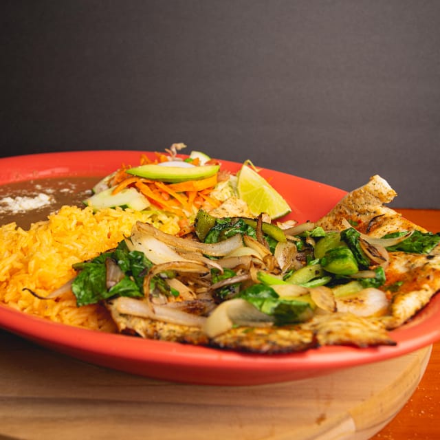 Pechuga al Grill Plate.