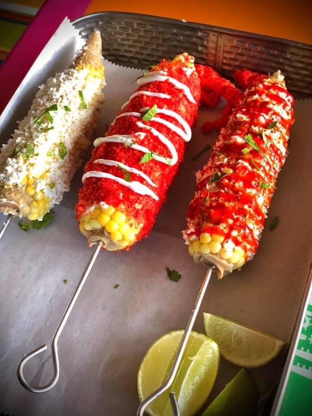 "The Elote Trio" (Corn on the Cob).